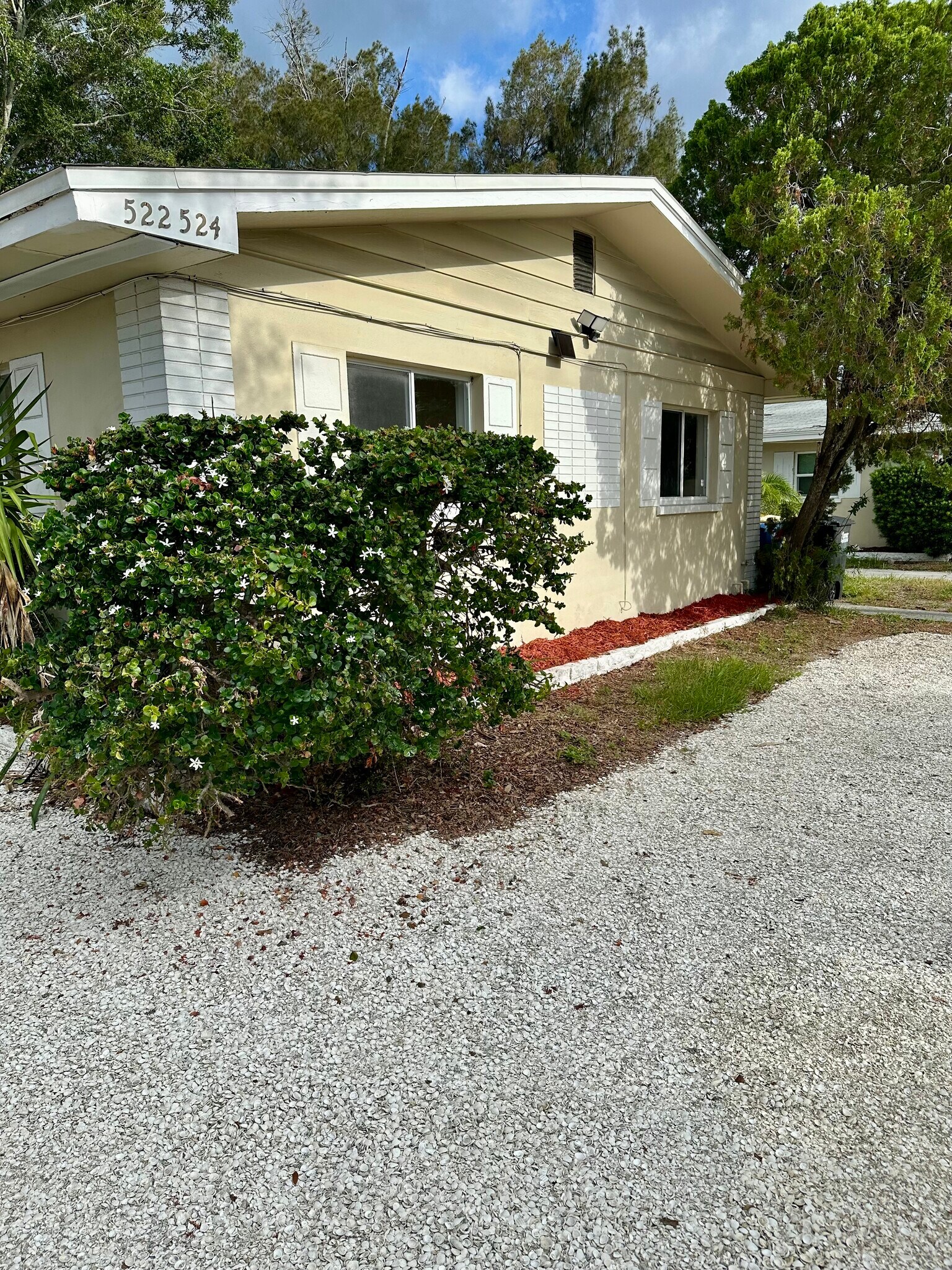 Building Photo - 524 Florida Ave