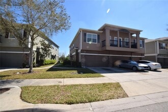 Building Photo - 1570 Scarlet Oak Loop