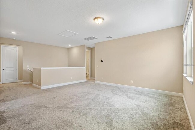 Building Photo - 16031 Silver Brk Wy