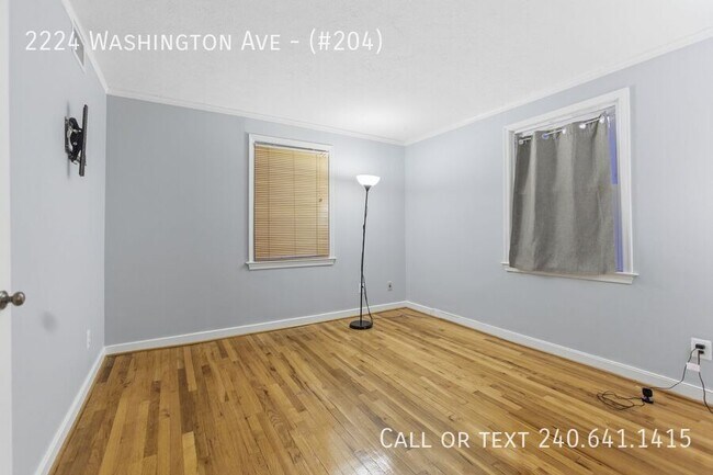 Building Photo - 2224 Washington Ave