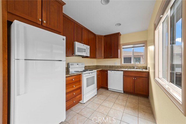 Building Photo - 113 N 1st St