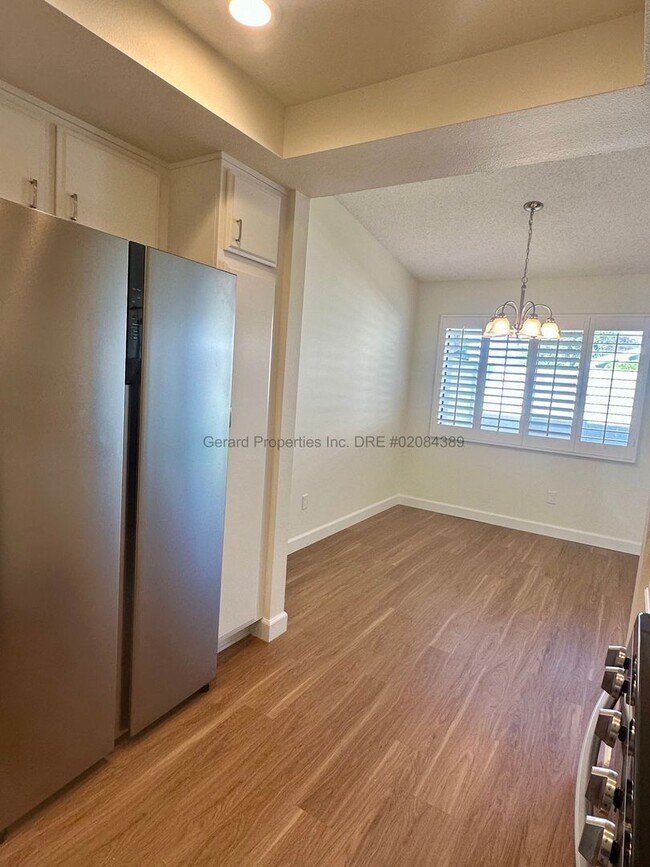 Building Photo - 55+ Huntington Beach Condo – Pools, Pickle...