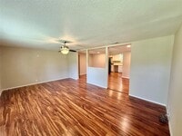 Building Photo - 417 Putman St