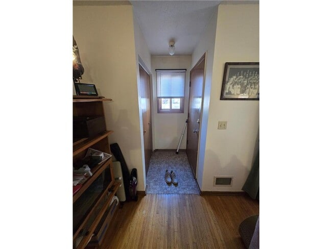 Building Photo - 4857 5th St NE