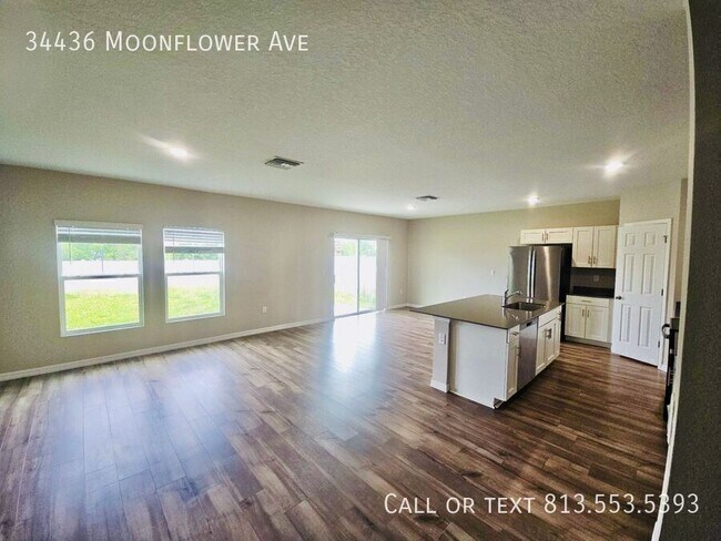 Building Photo - 34436 Moonflower Ave