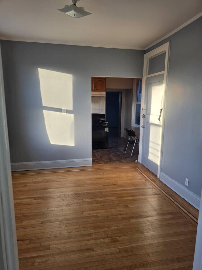 Building Photo - 47-01 30th Ave.