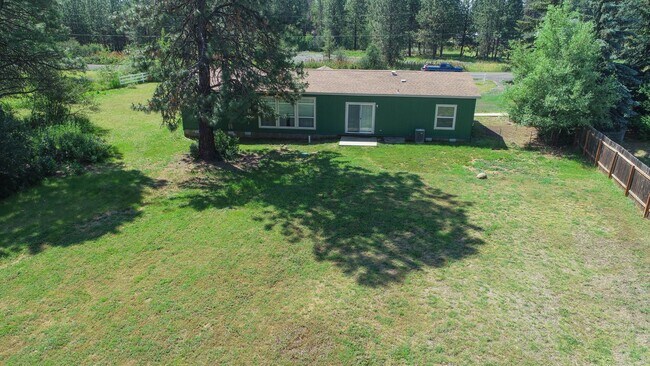 Building Photo - **Coming Soon** 3 Bed 2 Bath Manufactured Home on Acreage west of Spokane 12 minutes