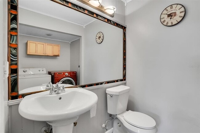 Building Photo - 15217 W Pond Woods Dr