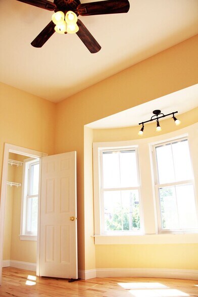 Building Photo - 26 Cedar St