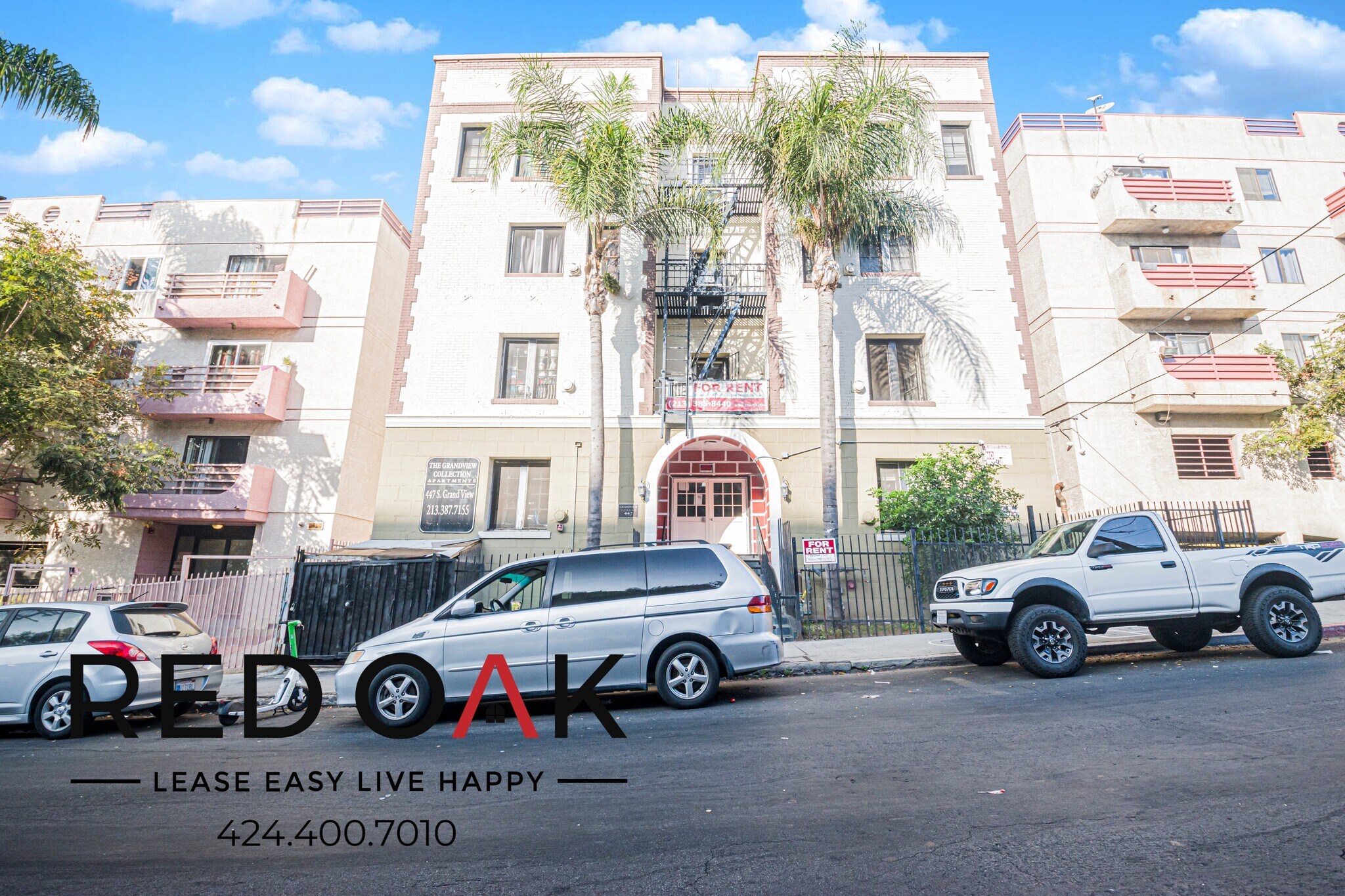 Building Photo - 447 S Grand View St