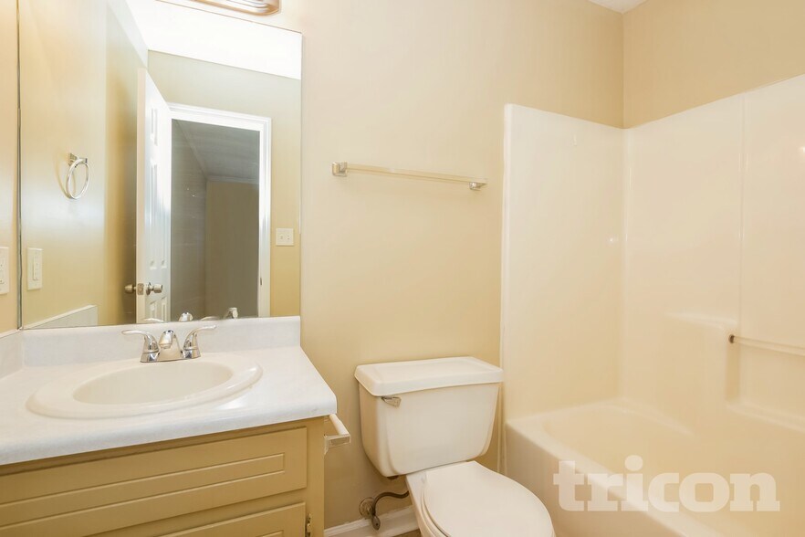 Building Photo - 123 Northridge Dr