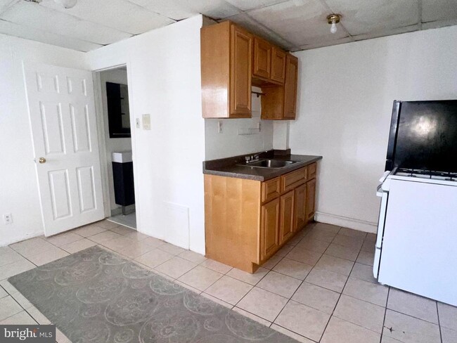 Building Photo - 1247 Shackamaxon St