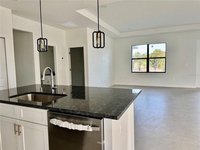 Building Photo - 13435 Bouvardia Ln