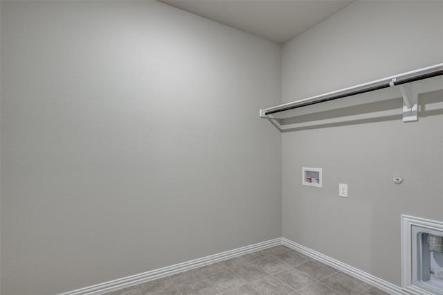 Building Photo - 2172 Gill Star Dr