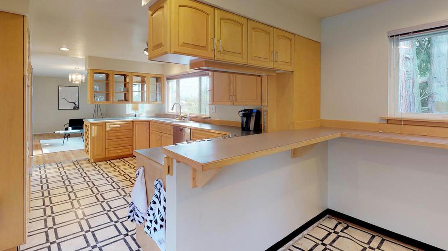 Building Photo - 510 N 87th St