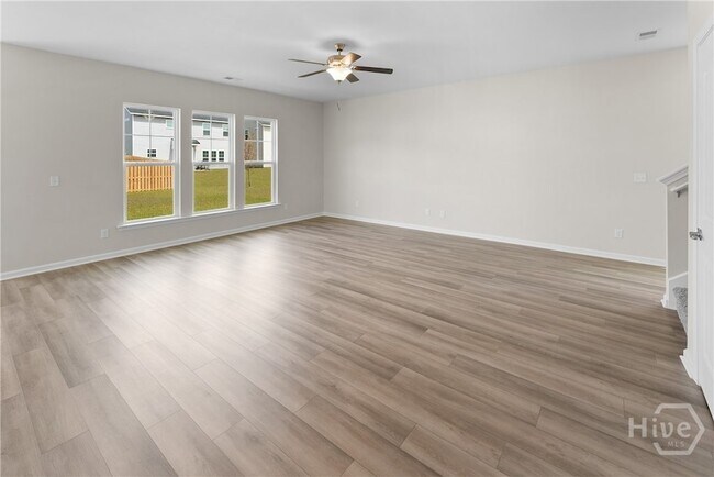 Building Photo - 116 Peabody St