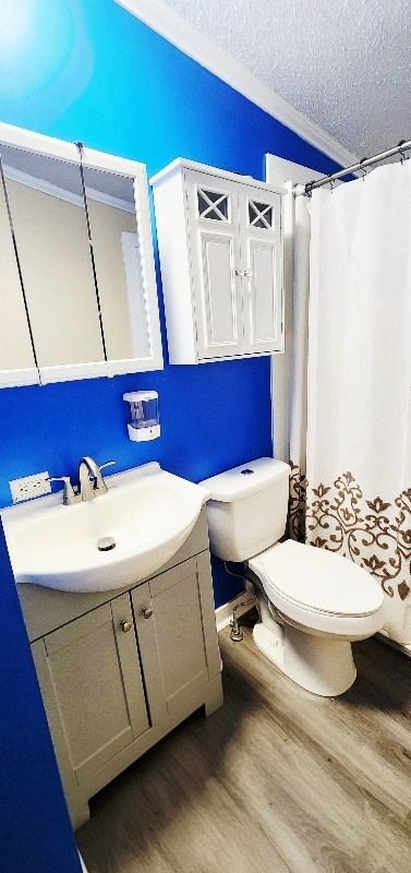 Building Photo - 1225 Sleepy Hollow Rd