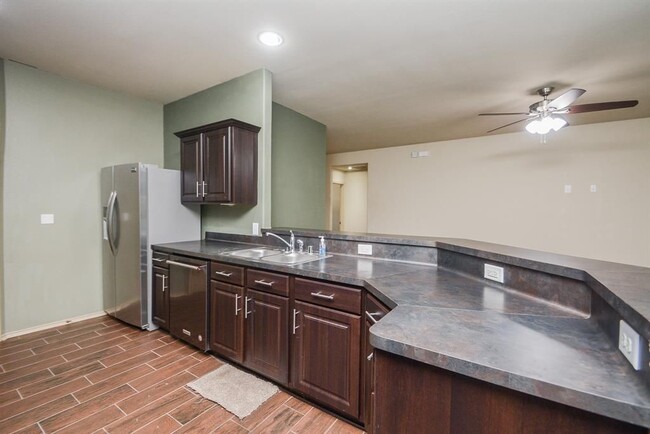 Building Photo - 9553 East Woodmark