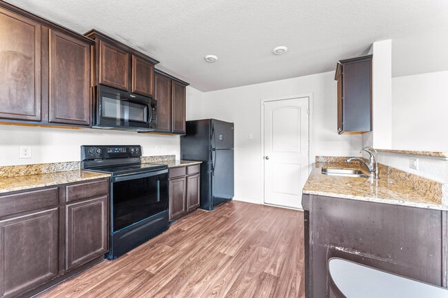 Building Photo - 6511 Chevler Pass