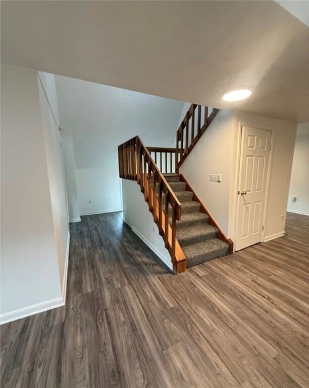 Building Photo - 639 Phillips Rd