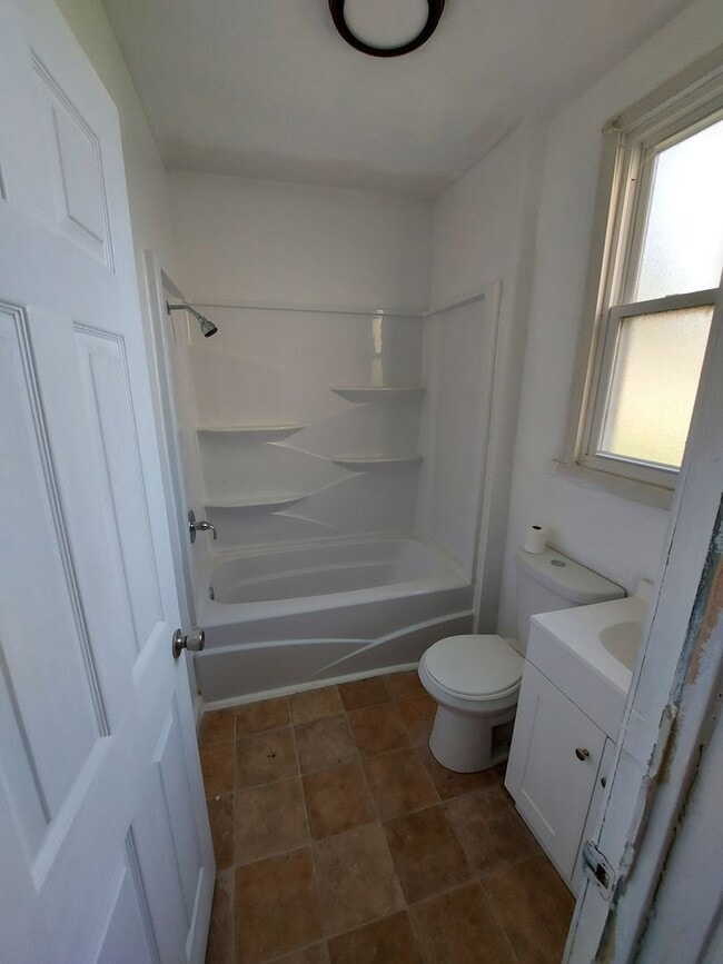 Building Photo - 1 BD/1BA