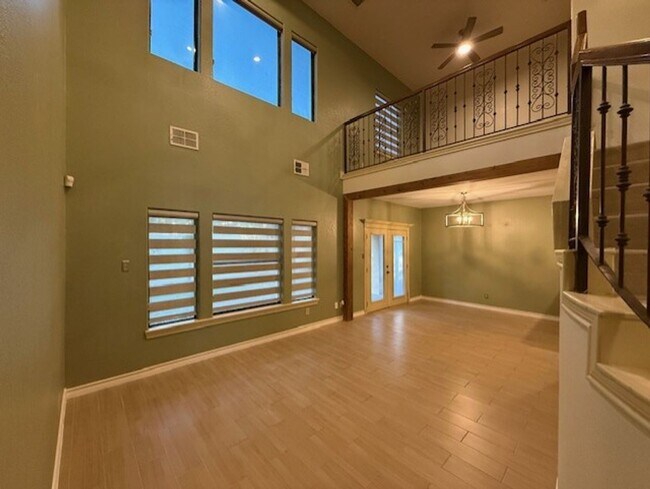 Building Photo - San Isidro- Las Buganvillas