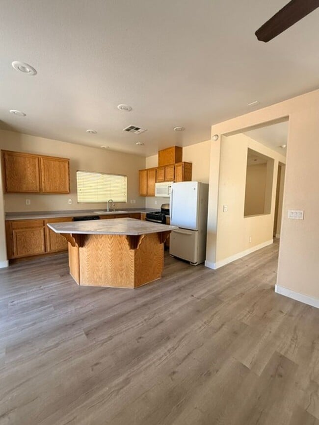 Building Photo - 11716 Garland Grove Ln