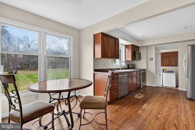 Building Photo - 20040 Bobwhite Ln