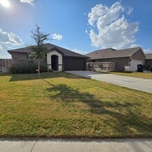 Building Photo - 7003 Adenium Rd