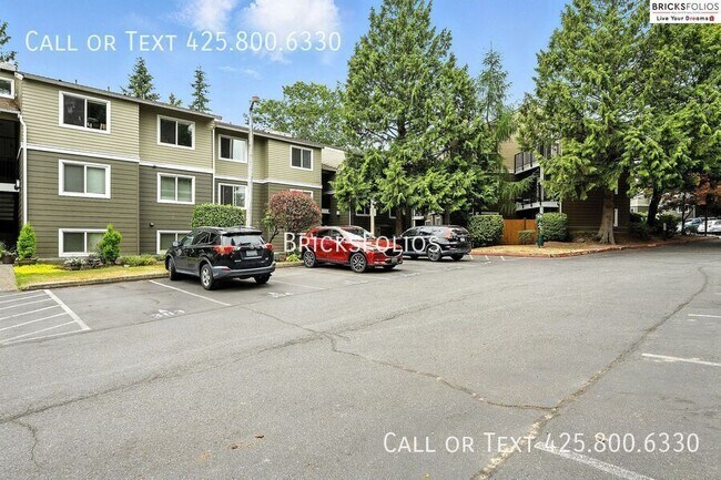 Building Photo - 820 Cady Rd