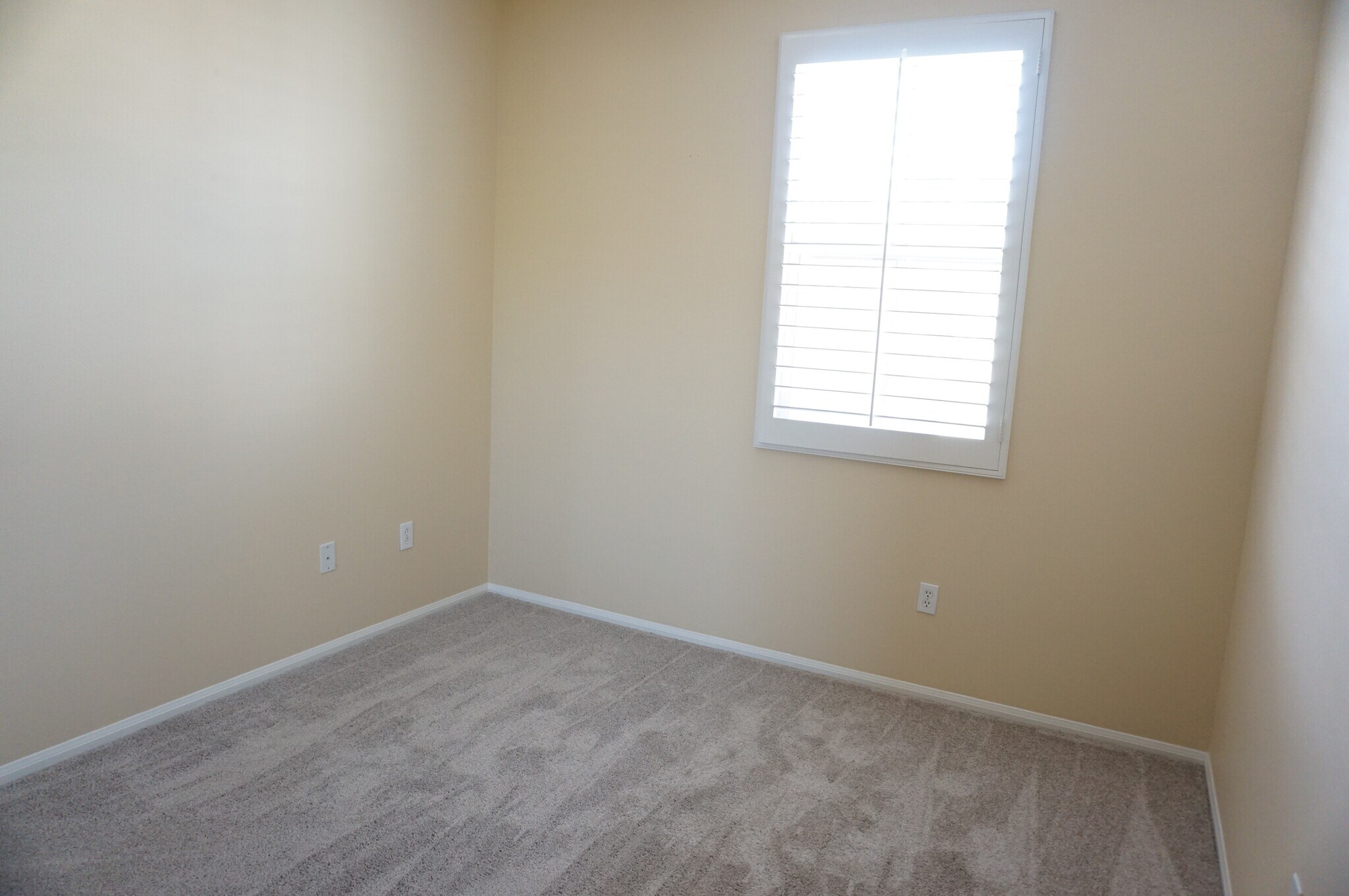 Building Photo - 20406 Paseo Cresta
