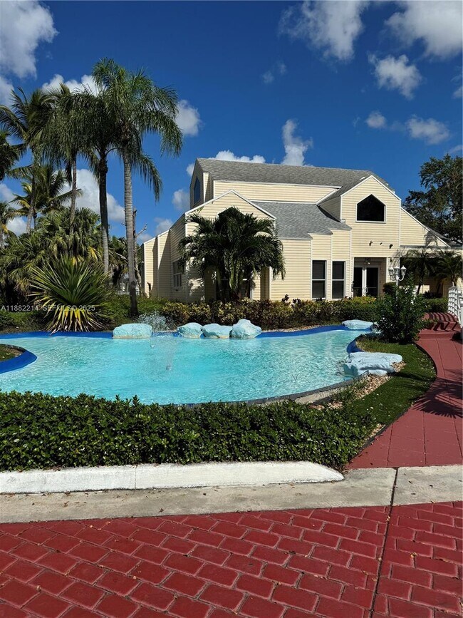 Building Photo - 3405 NW 44th St