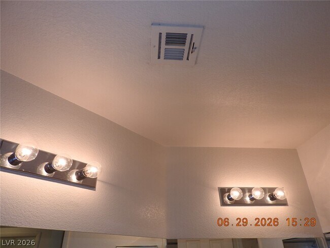 Building Photo - 742 Endicott Ct
