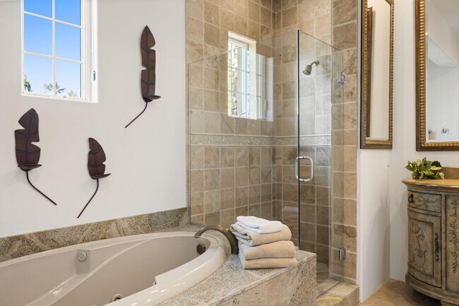 Building Photo - 56222 Village Dr