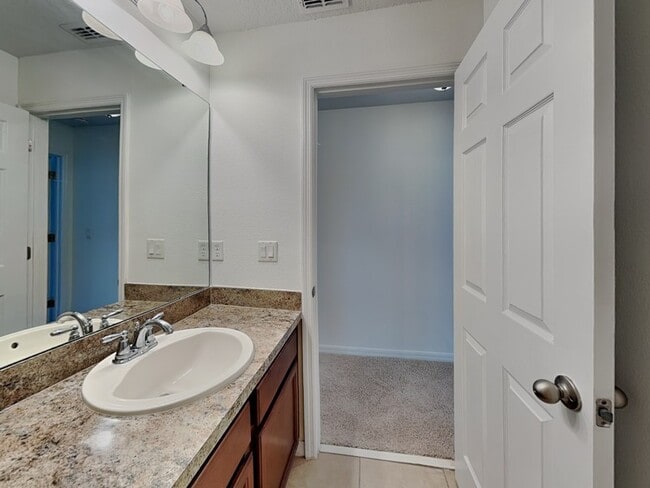 Building Photo - 2140 Rookery Ln