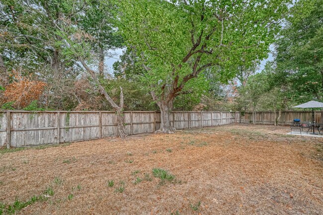 Building Photo - 3903 Hermitage Hollow Ln