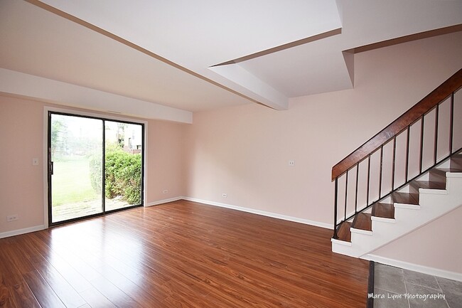 Building Photo - 374 Juniper Tree Ct