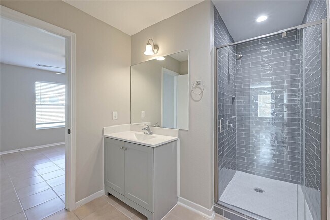 Building Photo - 5011 Redwing Brook Trail