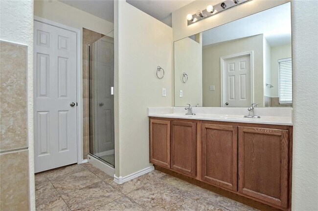 Building Photo - 401 Bandara Woods Blvd