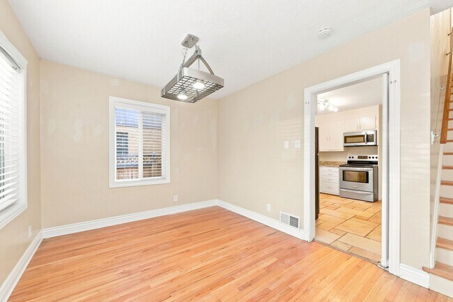 Building Photo - 1463 E 2700 S