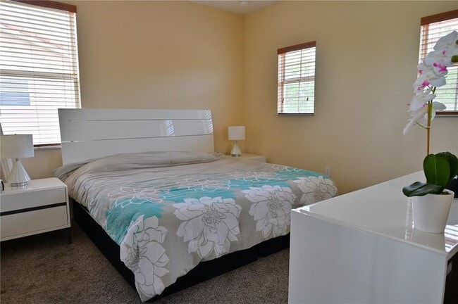 Building Photo - 3813 Golden Knot Dr