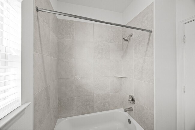 Building Photo - 1810 Winston Store Lp