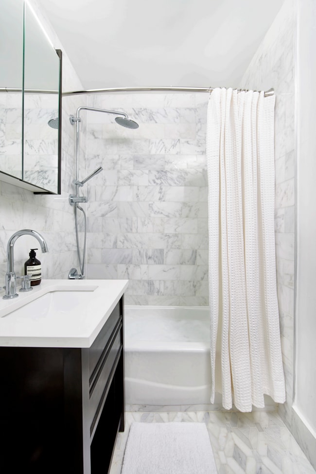 Interior Photo - 100 Jane St