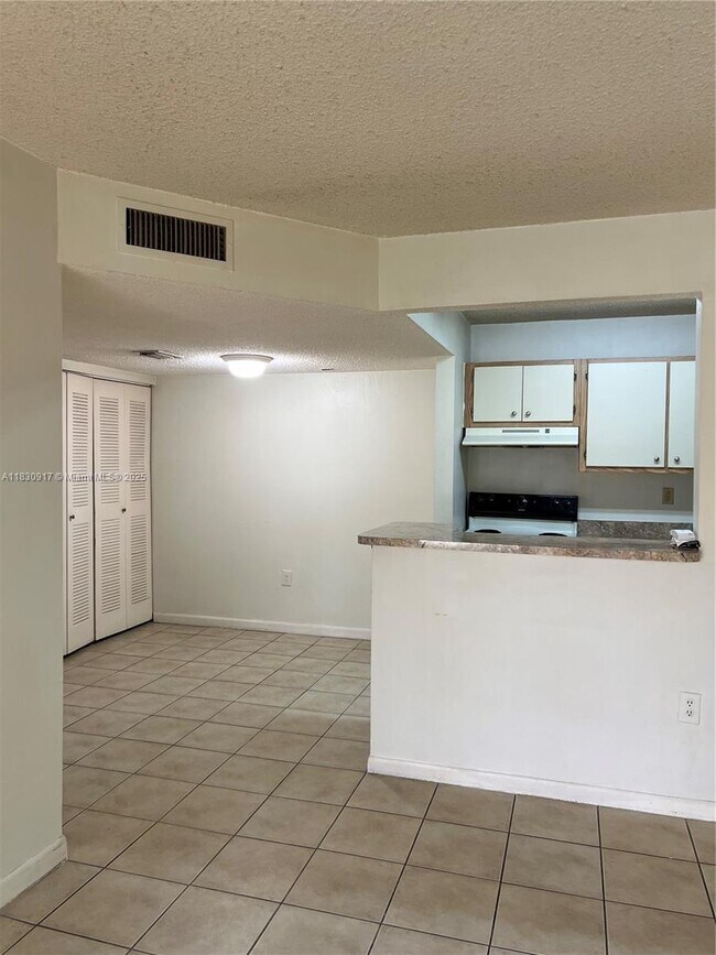 Building Photo - 7180 NW 179th St