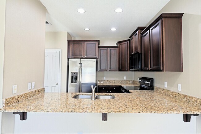 Building Photo - 2099 Wilsons Plover Cir
