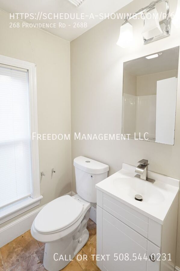 Building Photo - 268 Providence Rd