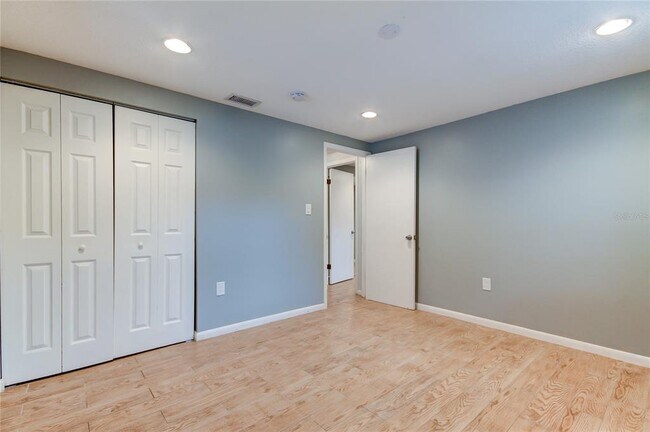 Building Photo - 2925 W Tyson Ave