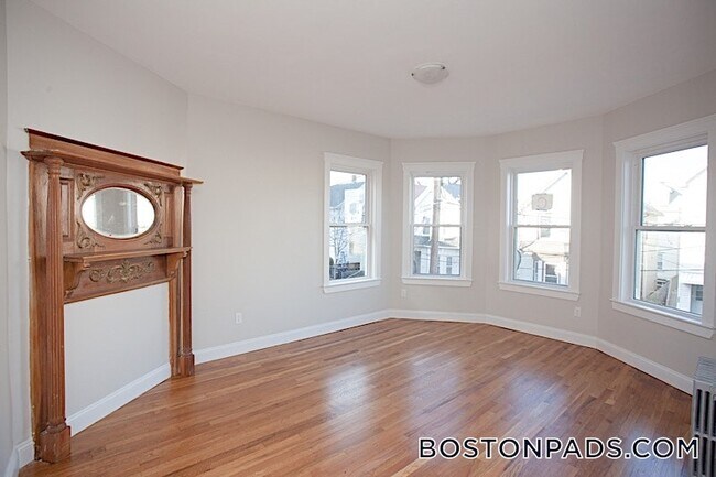 Building Photo - 173 Rindge Ave