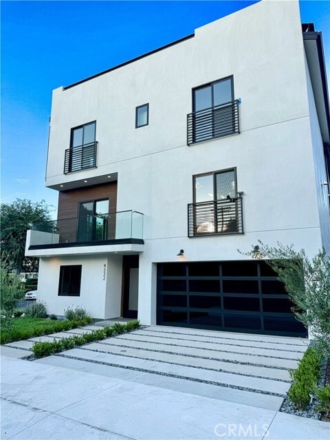 Building Photo - 4332 Alcove Ave