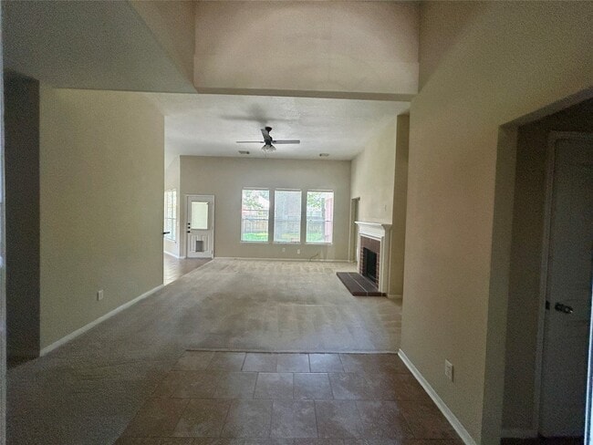 Building Photo - 23 Tivoli Garden Ct
